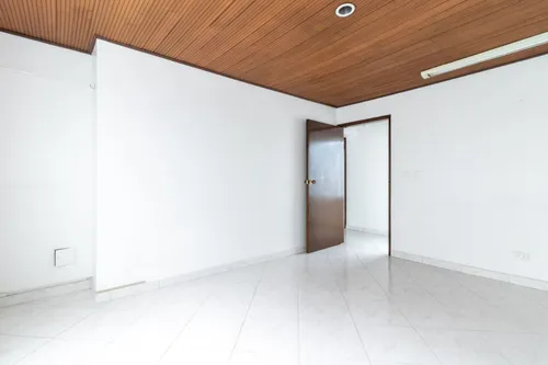 Local En Venta En Santa Paula. Cod V5784
