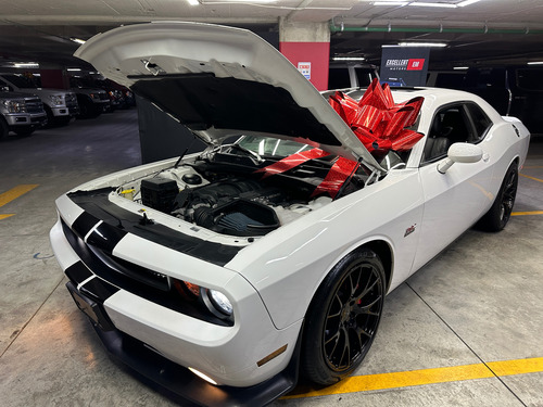 Dodge Challenger 6.4 Srt8 V8 At