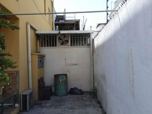 Imagen 6 de 15 de Se Vende Casa Para Uso Comercial Bello Monte Mls #22-23939