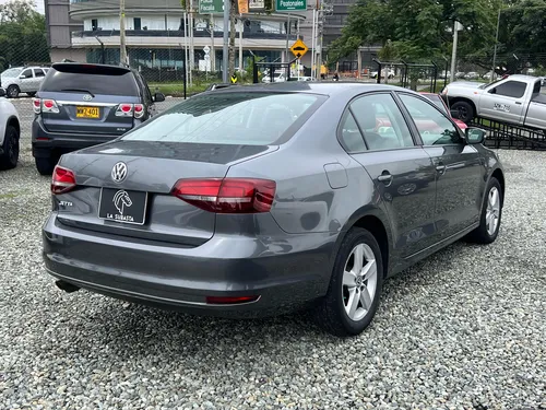 Jetta Trendline