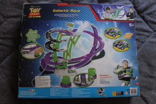 Pista De Carreras Disney Buzz Lightyear Nueva Toys4boys Env o gratis