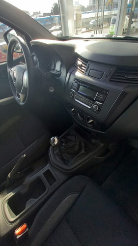 Imagen 20 de 24 de Renault Alaskan 2.3 T 16v Confort Mt 4x2 2022 Septiembre Ob