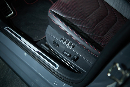 Volkswagen Vento 2.0 Tsi Gli 211cv App Connect + Nav