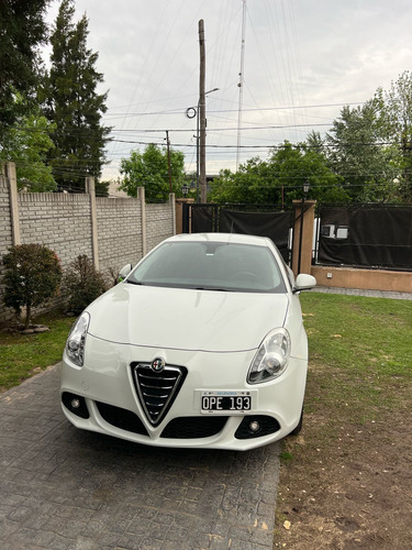 Alfa Romeo Giulietta 1.4 Distinctive Multiair 170cv Tct