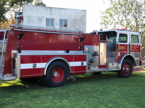 Imagen 3 de 13 de Camion Americano Hahn Autobomba
