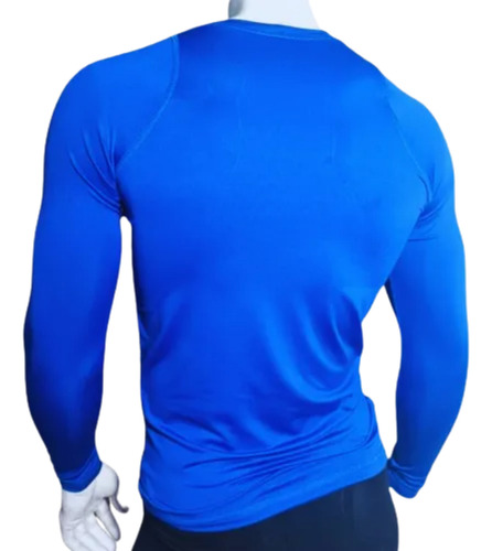 Camisa Ajustada Resistente Al Cloro Y Rayos Uv