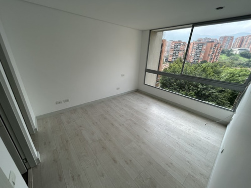 Apartamento En Arriendo Ubicado En Envigado Sector Loma Del Chocho (26389).