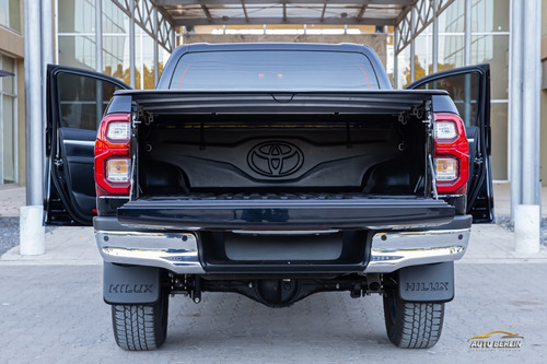 Toyota Hilux Srv