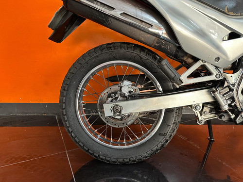 Honda Nx-4 Falcon 2005