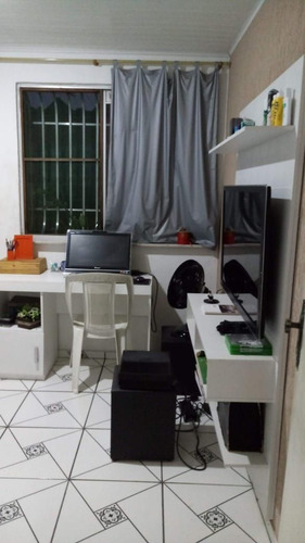 Apartamento À Venda Na Rua Imboassú, Boaçu, São Gonçalo - Rj - Liv-11539