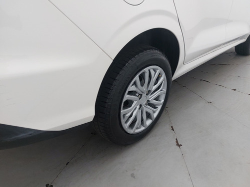 Fiat Cronos 1.3 FIREFLY FLEX DRIVE MANUAL