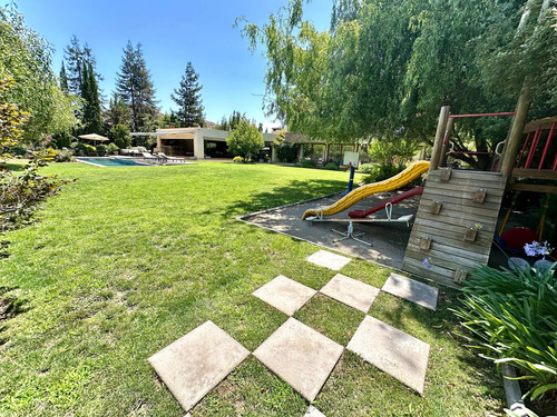Vendo Moderna Casa Hormigón 6d 5b Orilla Cancha Las Brisas