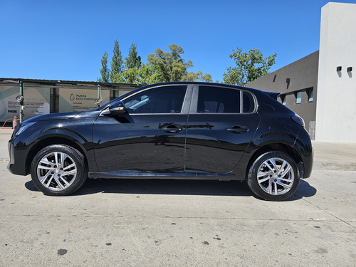 Peugeot 208 1.6 Feline Tiptronic