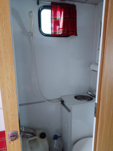 Vendo Motorhome Poco Uso 6 Personas.