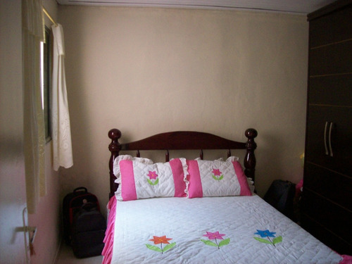 Imagem 8 de 12 de Casa À Venda 3 Dormitórios Vila Figueira Ca-0047