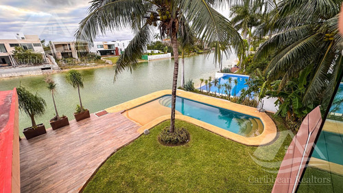Casa En Venta En Lagos Del Sol Cancun