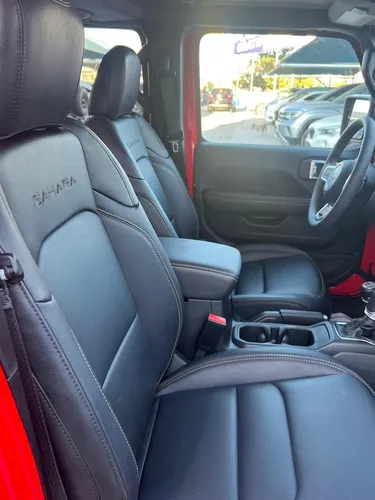 Jeep Wrangler 3.6 Unlimited Sahara 4x4 At