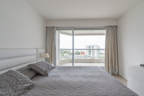 Imagen 10 de 16 de Apartamento En Venta De 3 Dormitorios C/ Cochera En Playa Brava
