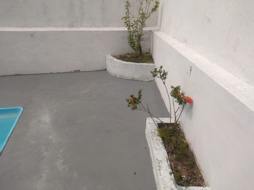 Imagem 21 de 26 de Casa Próximo À Comércios Com Área De Lazer, Piscina E Churrasqueira, No Balneário Gaivota Em Itanhaém, À 1.800 Metros Do Mar