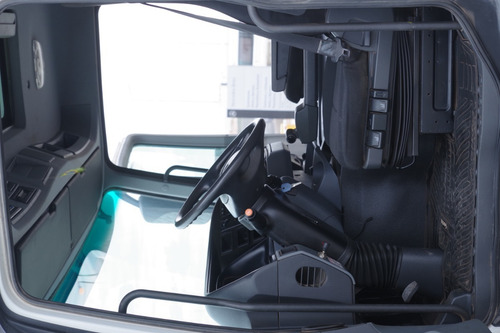 Mercedes Benz Actros 4844 Volcador