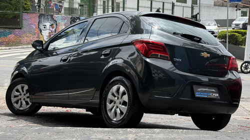 Chevrolet Onix 1.0 Lt 5p