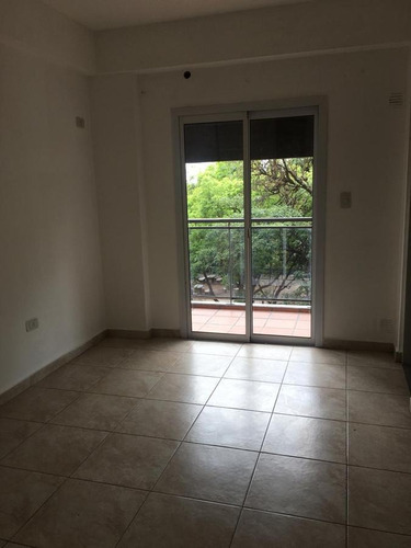 Imagen 6 de 7 de Departamento - Barrio Sur