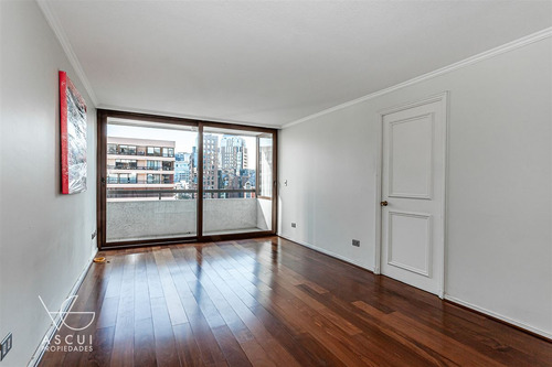 Departamento En Venta De 2 Dorm. En Las Condes