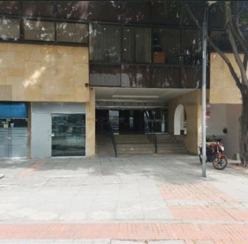 Consultorio En Arriendo En Chico  (5222).