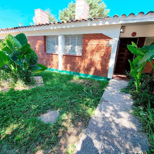 Imagen 6 de 19 de Venta De Casas De 3 Dormitorios C/ Cochera En Cosquín