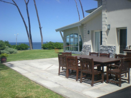 Imagen 20 de 30 de Espectacular Casa En Venta Y Venta En Punta Del Este, Pinares Frente A La Playa Mansa!