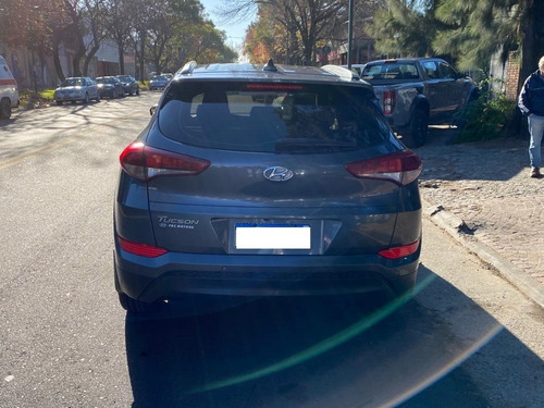Imagen 17 de 25 de Hyundai Tucson 2.0 De 155cv 2017 Aut 2a Mano Serv Of 47000km