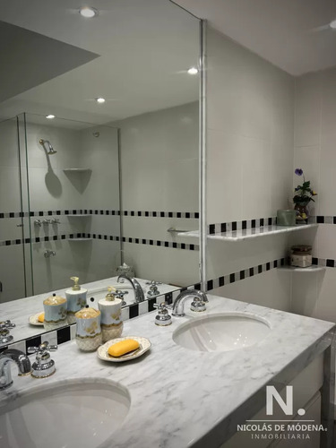 Espectacular Departamento En Venta Frente Al Mar, Penthouse De 4 Dormitorios. Punta Del Este