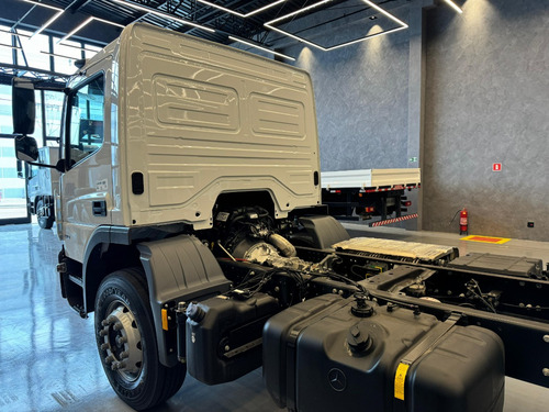 Caminhão Mercedes Benz Atego 1719 4x2 2025 Sem Implementos