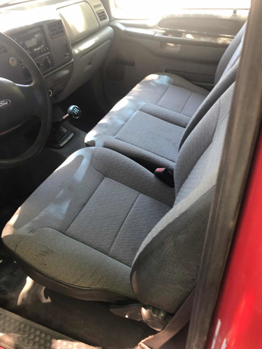 Imagen 4 de 7 de Toyota Hilux 2018 2.4 Cd Dx 150cv 4x2