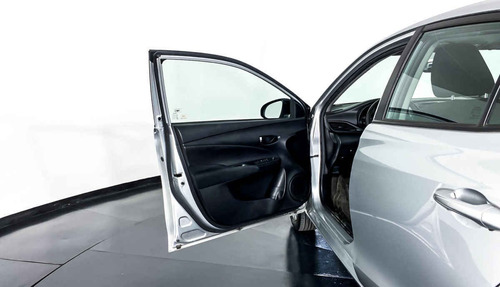 Imagen 13 de 15 de 102792 - Toyota Yaris 2018 Con Garantía