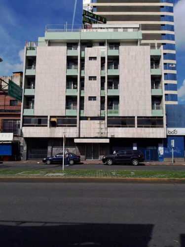 Hotel En Venta O Alquiler  Av Vargas Barquisimeto