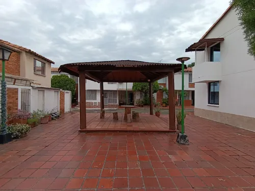 Apartaestudio En Arriendo En La Ceiba. Cod A13479
