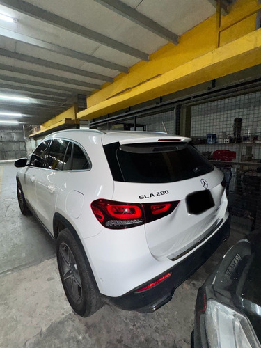 Mercedes-Benz Clase GLA 1.6 Gla200 Urban 156cv