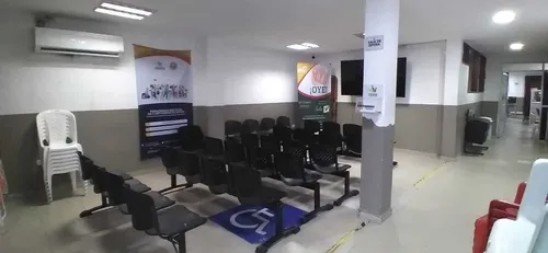 Edificio Comercial Muy Bien Distribuido Con Una Excelente Ubicación Cod. 54722