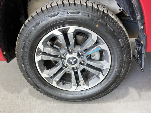 Mitsubishi L200 dakar 4x4 scbl23