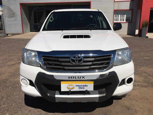 Toyota Hilux 3.0 Cd Sr 171cv 4x4 - C3 2014
