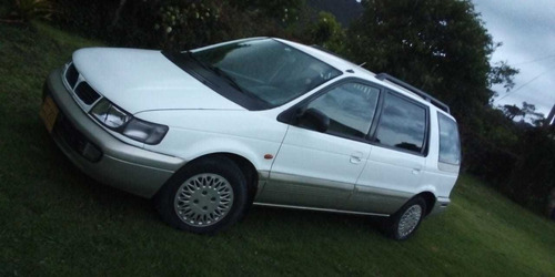 Mitsubishi, Space Wagon. 1998