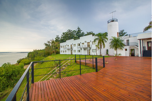 Alojamiento Temporario Apart Hotel En Ituzaingó, Corrientes, Argentina