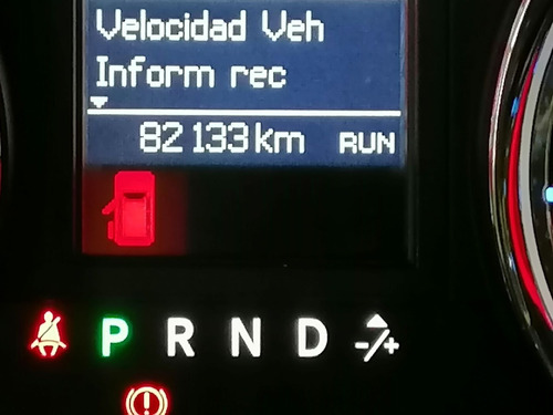 Imagen 10 de 15 de Chrysler Town Country Limited 2011