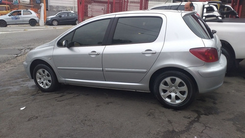 Peugeot 307 2006 2.0 Feline 5p