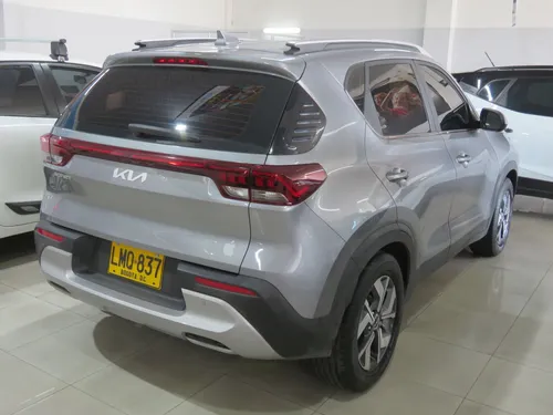 Kia Sonet Zenith Automatica 1,5