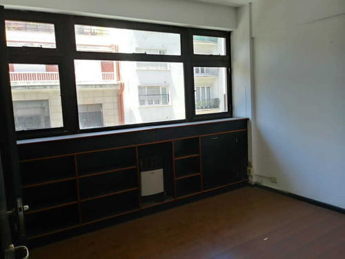 Imagen 3 de 9 de Venta Oficina Ubicada En El Edificio Bolsa De Comercio - Orden De Venta