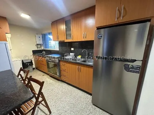 Altamira, Caracas Mls #25-3304