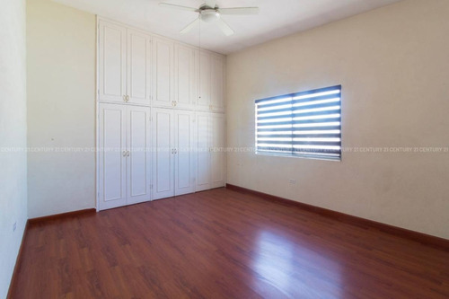 Imagen 17 de 28 de Casas En Venta Zona San Francisco Chihuahua