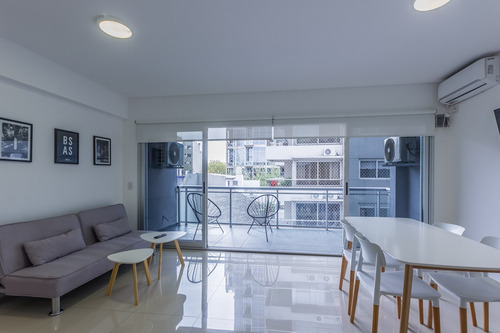 Departamento. Semipiso. 2 Ambientes. Equipado. Balcón. Ideal Airbnb/renta. Palermo Hollywood.